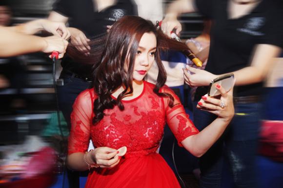 sao Việt, Ngọc Anh, ca sĩ Ngọc Anh, Nữ hoàng Opera, Ngọc Anh tút tát nhan sắc trước giờ diễn, con gái Ngọc Anh