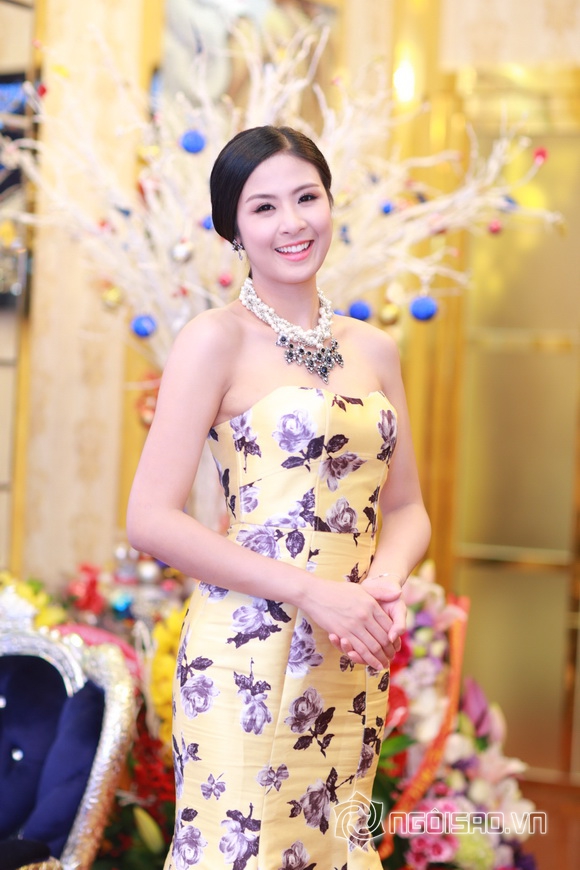 Sao việt,sao viet,hoa hậu ngọc hân,á hậu tú anh,á hậu thụy vân,ngọc hân thân thiết tú anh