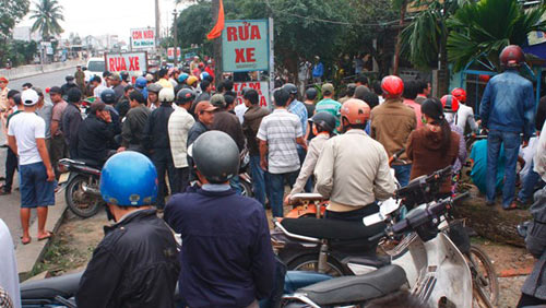 Án mạng kinh hoàng, Vụ án giết người, Giết công an xã