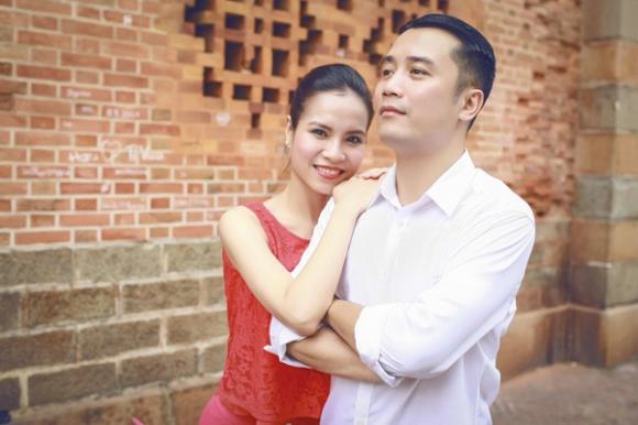 sao Việt, Kiện tướng Dancesport Hồng Việt, Bước nhảy hoàn vũ 2015, giám khảo Bước nhảy hoàn vũ tình tứ bên vợ, Kiện tướng dancesport  Thu Trang