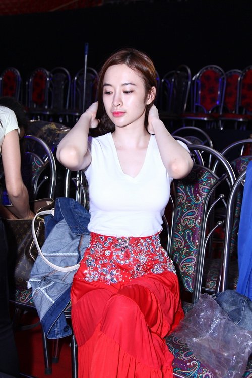Angela Phương Trinh, Bác sĩ thẩm mỹ yêu Angela Phương Trinh, Sao Việt, Sao viet