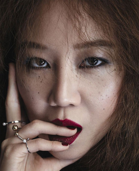 Gong Hyo Jin đượm buồn trên tạp chí, nữ diễn viên Gong Hyo Jin, Gong Hyo Jin trên tạp chí
