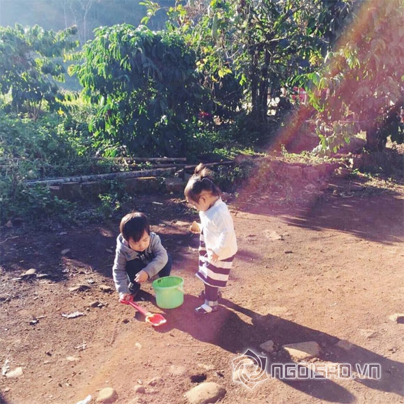 con nhà Lý Hải Minh Hà, bé Rio và Cherry, bé Sunny nhà Lý Hải Minh Hà