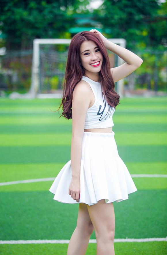 Hot girl Việt, Khả ngân, Tâm Tít, Chi Pu