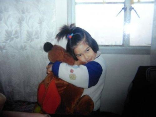 Angela Baby, ảnh Angela Baby lúc nhỏ, Angela Baby xinh đẹp từ nhỏ