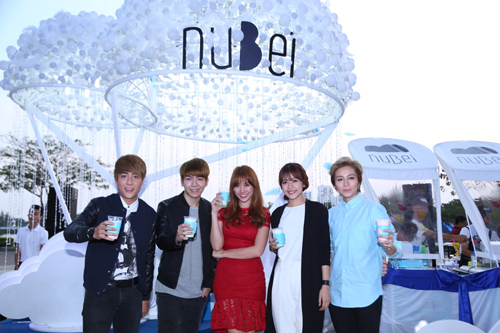 Hari Won, Gil Lê, Chi Pu, Kelvin Khánh, nhóm La Thăng, Nếm mây