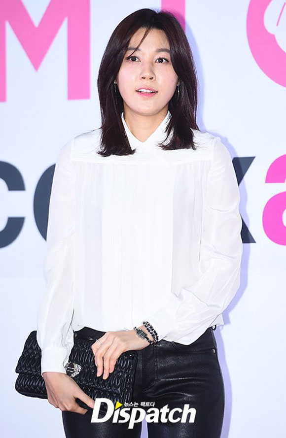 Kim Ha Neul trẻ trung ở tuổi 36, Kim Ha Neul thanh lịch, nữ diễn viên Kim Ha Neul 