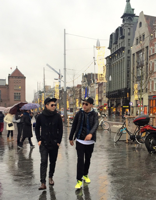 Kevin Tuấn Hùng, Nhóm Biển Xanh, Michiyo Phạm Ngà