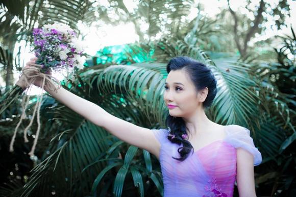 Julia Ngọc, Julia Ngoc