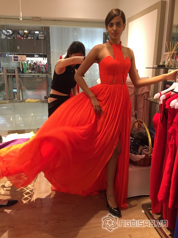 Sao việt,sao viet,nhà thiết kế lưu ngọc kim khanh,hoa hậu Singapore,hoa hậu hoàn vũ 2015