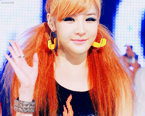 sao han hat hay, sao han chat giong hay, idol han, Park Bom, Sunny, IU, Hyorin