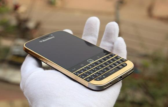 BlackBerry Classic mạ vàng, BlackBerry Classic, Điện thoại mạ vàng