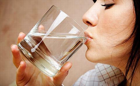 Uống nước,uống nước ngừa ung thư,uống nước đúng cách