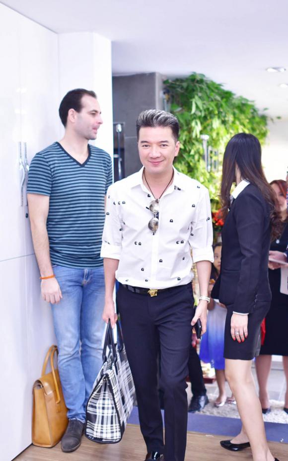sao Việt, Đàm Vĩnh Hưng, Đàm Vĩnh Hưng gặp gỡ tỷ phú chăm sóc tóc hàng đầu thế giới, 