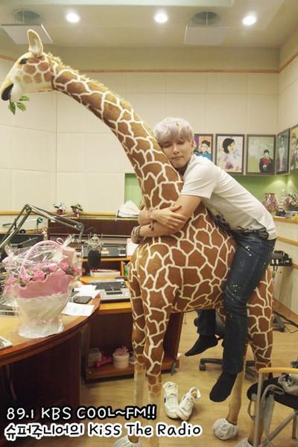 sao han thich thu nhoi bong, sao nam thich thu nhoi bong, Hongbin, Chanyeol, 