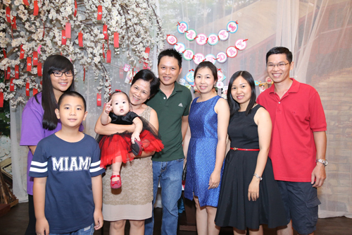 Vương Quốc Tôm, Nhà hàng ăn ngon, Ẩm thực Sài Gòn