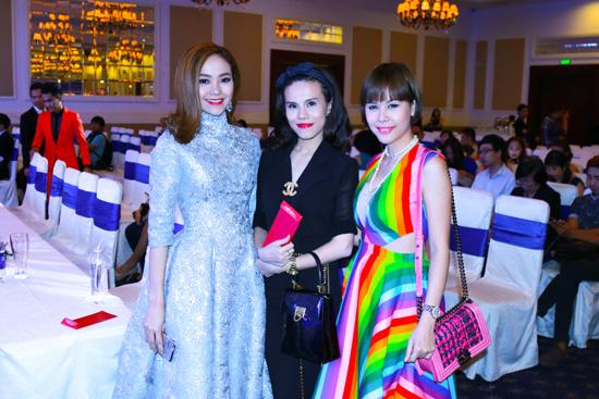 Thụy Anh,em gái Thanh Thảo,em gái Thanh Thảo lái siêu xe,Nhã Khanh,Trio 666