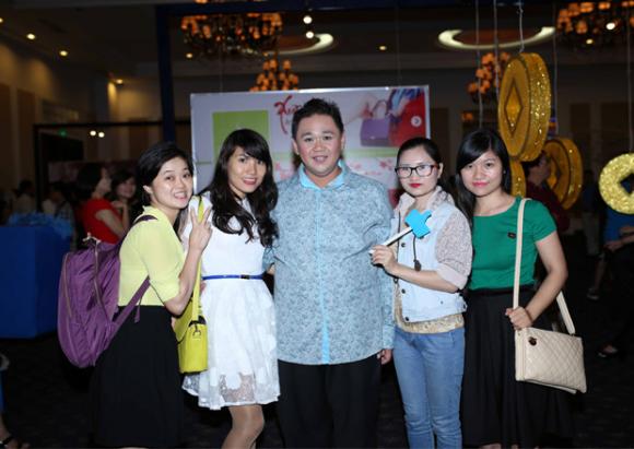 Minh Hằng, Ca sĩ Minh Hằng, Facebooker Phong cách