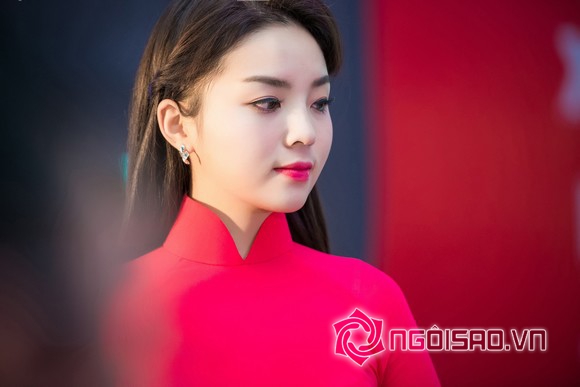 hoa hau ky duyen, nguyen cao ky duyen, hoa hau ky duyen lam tu thien, tan hoa hau, tan hoa hau 2014, hoa hau ky duyen mac ao dai, tin, bao