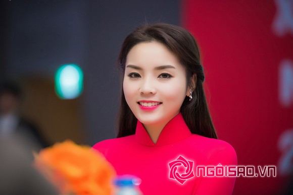 hoa hau ky duyen, nguyen cao ky duyen, hoa hau ky duyen lam tu thien, tan hoa hau, tan hoa hau 2014, hoa hau ky duyen mac ao dai, tin, bao