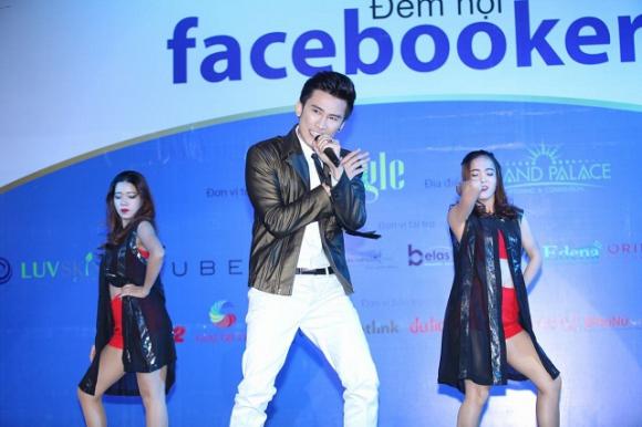 Minh Hằng, Ca sĩ Minh Hằng, Facebooker Phong cách