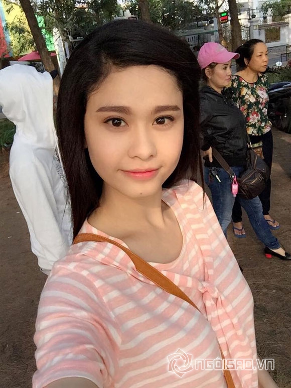 
Trương Quỳnh Anh vui vẻ đưa con đi ăn, Trương Quỳnh Anh và Tim, Trương Quỳnh Anh bỏ nhà đi