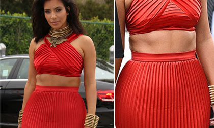 Kim,Kim Kardashian,Kim diện áo choàng ngủ,Grammy 2015