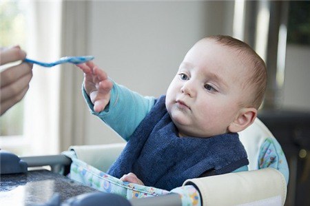 dị ứng, viêm da cơ địa, dị ứng theo mùa,cách chữa dị ứng cho trẻ nhỏ