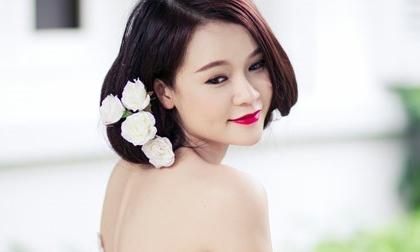 Ngọc Thảo bị fan vây kín, Ngọc Thảo chạy show, nữ hotgirl đẹp Việt, sao chạy show Tết, Mùa oải hương năm ấy, Tiền vô như nước. Lộc phúc đầy nhà