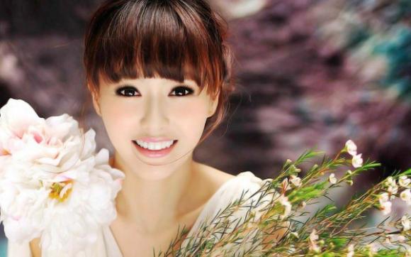 Đường Yên, ảnh cũ Đường Yên, Đường Yên lộ răng bàn quốc, diễn viên Đường Yên, diễn viên Bên nhau trọn đời
