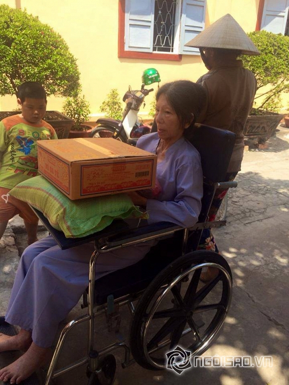  Bùi Vĩnh Phúc ,Lê Huỳnh cùng học trò Bùi Vĩnh Phúc làm từ thiện,  viên điện ảnh Mai Sơn Lâm