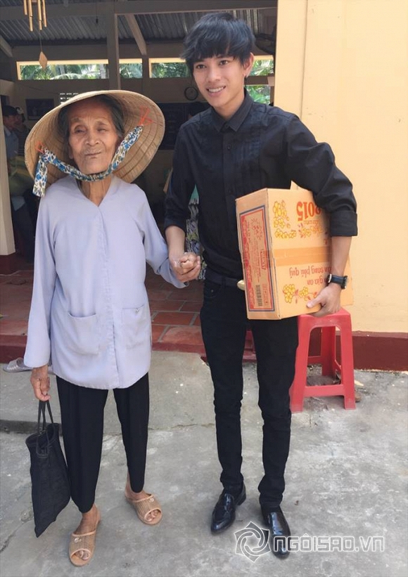  Bùi Vĩnh Phúc ,Lê Huỳnh cùng học trò Bùi Vĩnh Phúc làm từ thiện,  viên điện ảnh Mai Sơn Lâm