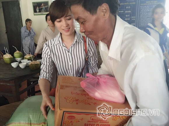  Bùi Vĩnh Phúc ,Lê Huỳnh cùng học trò Bùi Vĩnh Phúc làm từ thiện,  viên điện ảnh Mai Sơn Lâm