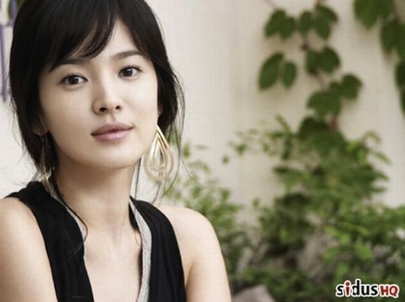 idol lao hoa nguoc, sao han khong tuoi, dara, Song Hye Kyo, Han Ga In