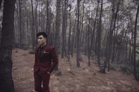 Giang Bom, hot boy mac sanh dieu, 