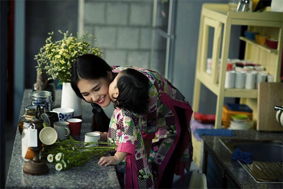 hoa hậu hương giang và con gái, con gái hoa hậu hương giang, hương giang và chồng