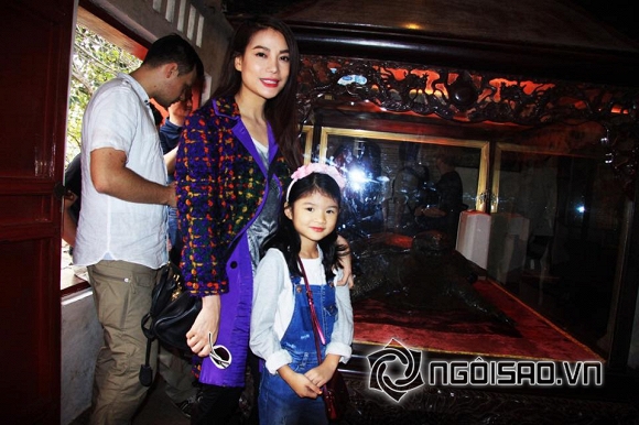 Trương Ngọc Ánh và con gái, Trương Ngọc Ánh và con gái du xuân, mẹ con Trương Ngọc Ánh