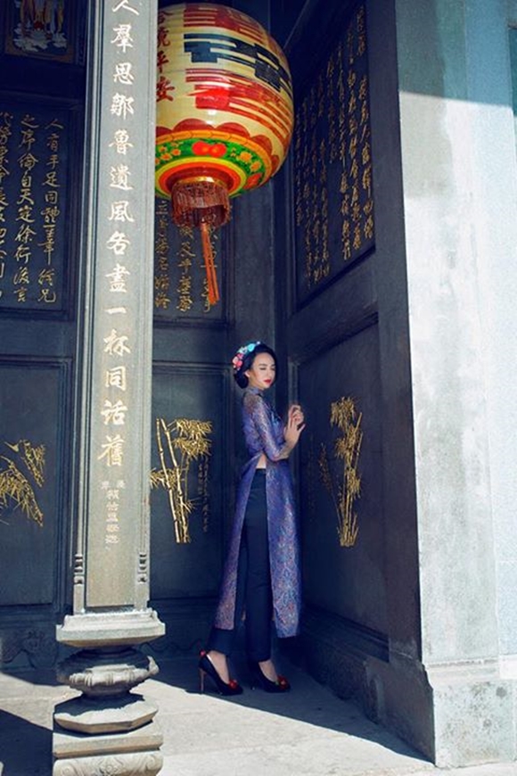 Hoa hậu Ngọc Diễm, Ngọc Diễm diện áo dài, sao Việt đón Tết