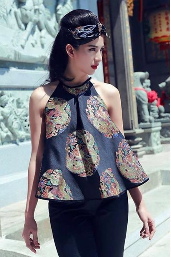 Hoa hậu Ngọc Diễm, Ngọc Diễm diện áo dài, sao Việt đón Tết