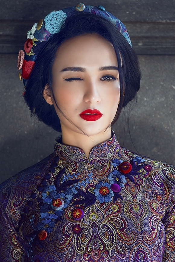 Hoa hậu Ngọc Diễm, Ngọc Diễm diện áo dài, sao Việt đón Tết