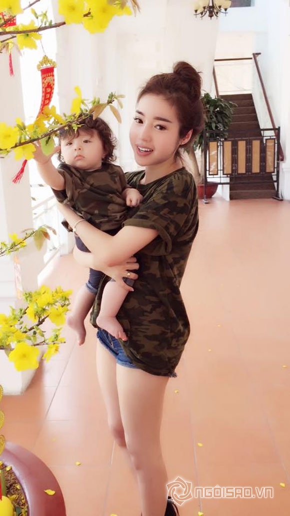 mẹ con elly trần, elly trần tông xuyệt tông với con gái, bé cadie