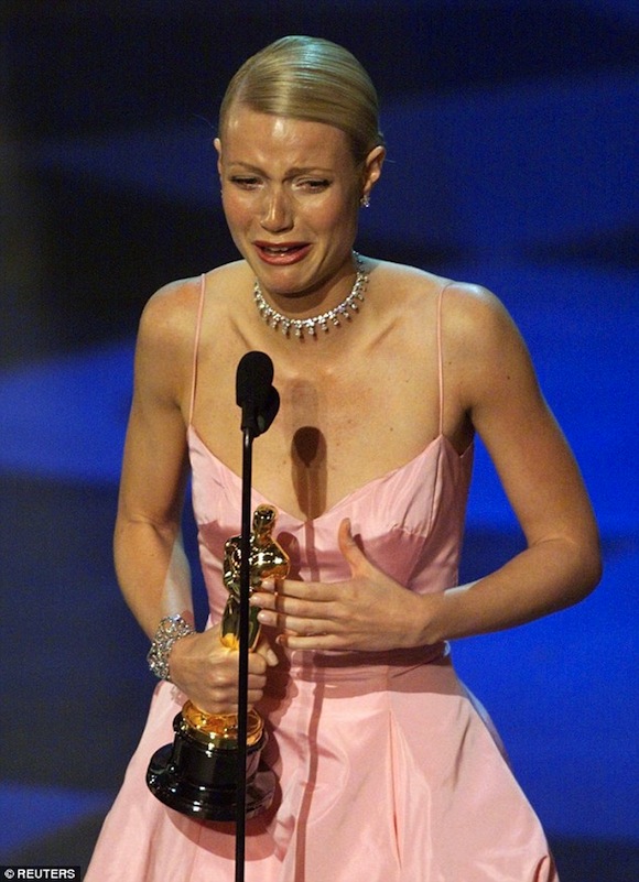 giải Oscar, sao đoạt giải Oscar, sao khóc khi nhận giải, sao xấu xí vì hạnh phúc
