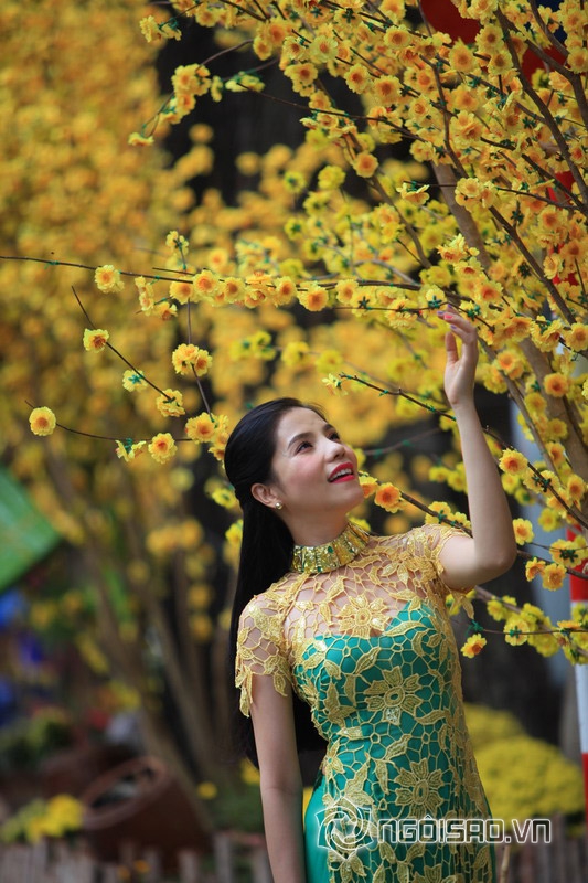 sao Việt, Kiwi Ngô Mai Trang, vợ chồng Kiwi Ngô Mai Trang, Cuộc đua kì thú 2014, Kiwi Ngô Mai Trang đưa con trai đi chơi Tết