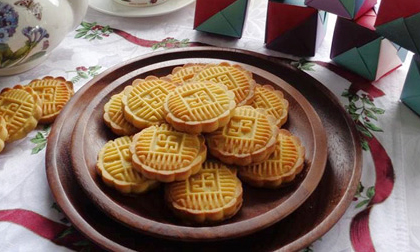 bánh đậu xanh dừa vụn,cách làm món bánh đậu xanh dừa vụn,bánh đậu xanh dừa vụn ngon lạ miệng,ăn bánh đậu xanh dừa vụn cùng trà nóng