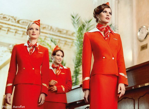 10 mẫu trang phục tiếp viên hàng không, tiếp viên hàng không, trang phục tiếp viên hàng không, trang phục tiếp viên hàng không đẹp nhất thế giới