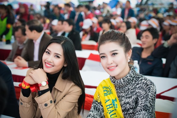 a hau huyen my, a hau huyen my lam dai su, nguyen thi loan, hoa hau nguyen thi loan, le hoi xuan hong 2015, dai su le hoi xuan hong 2015, tin, bao