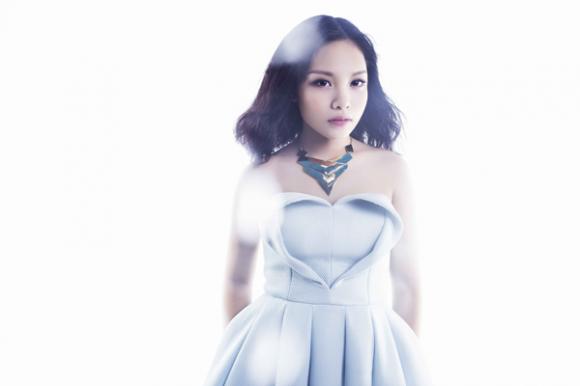 Vũ Thảo My, học trò Mr. Đàm, cháu gái Vũ Thu Phương, Quán quân Giọng hát Việt, single Vũ Thảo My 