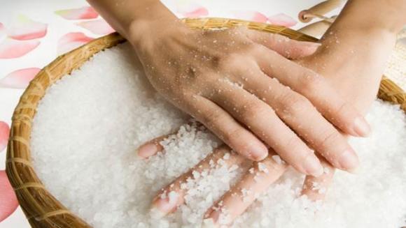  Đôi bàn tay trẻ mãi, bảo vệ móng tay, da tay hồng hào, massage da tay