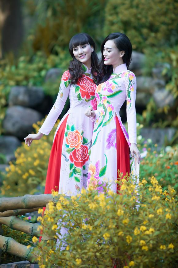 Cao Thùy Linh,Thái Tú Anh,Hoa hậu Quốc tế,Cao Thùy Linh diện áo dài