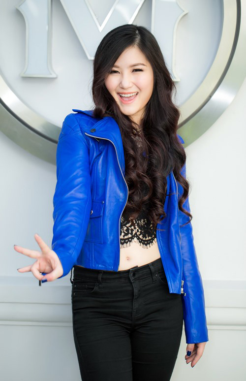 Hương Tràm, ca sĩ Hương Tràm, tình cũ Bùi Anh Tuấn, Hương Tràm nhạc dance, Hương Tràm khoe hình thể, Hương Tràm vũ đạo, MV Hương Tràm